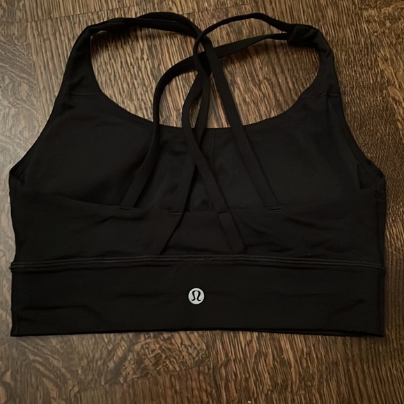 Black Lululemon sports bra size 6 - Picture 2 of 3